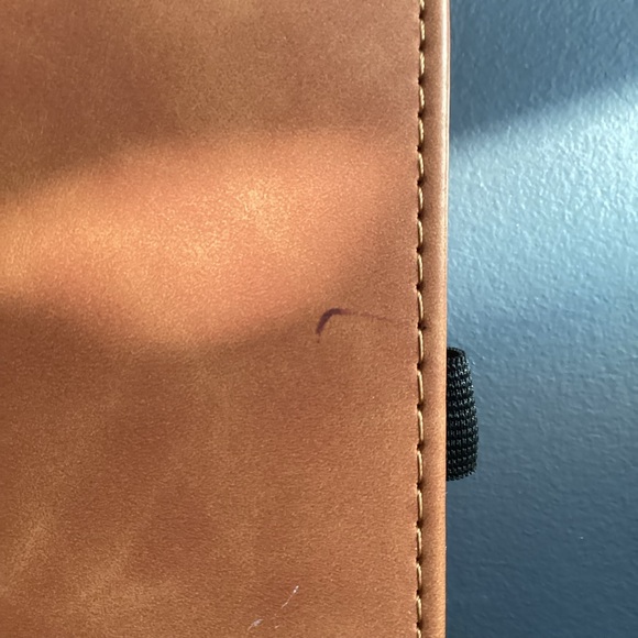 iPad Cover for Generations 7,8,9. - Picture 8 of 13